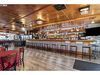 10786 Oregon 126, Mapleton, OR 97453 - photo 4