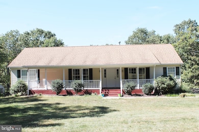 1825 S Timber Ridge Rd, Cross Junction, VA 22625 - photo 3