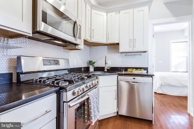 30 Hanover Place NW unit 1, Washington, DC 20001 - photo 2