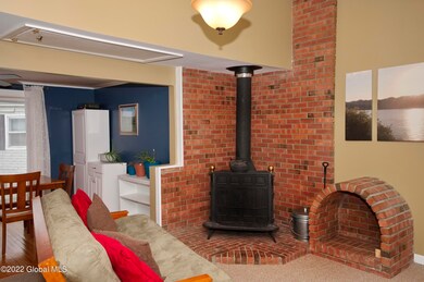 family room 1