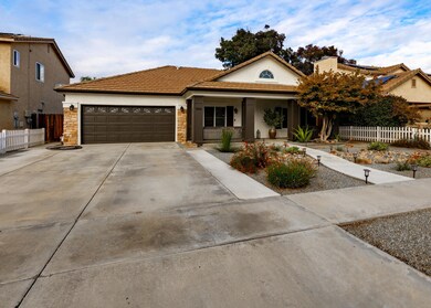 5C33ACBB-F606-4651-9D12-7B39685FE5F5