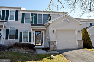 37 Creekside Dr, Millersville, PA 17551 - photo 2