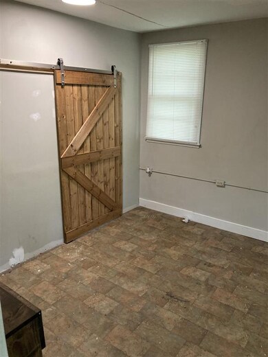 4001 Glenrose Dr, Columbia, TN 38401 - photo 5