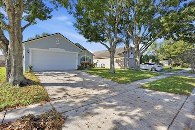4116 Stonefield Dr, Orlando, FL 32826 - photo 2