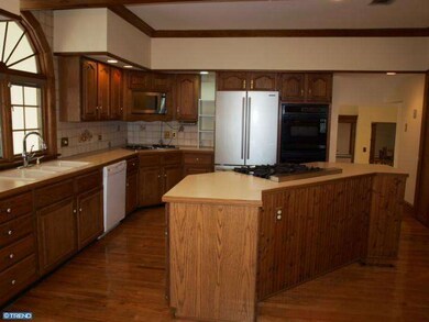 348 Bridgetown Pike, Langhorne, PA 19047 - photo 5