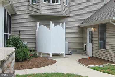 23710 Kingston Creek Rd, California, MD 20619 - photo 4