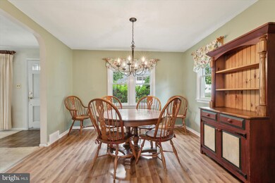 2434 Pershing Ave, Abington, PA 19001 - photo 7