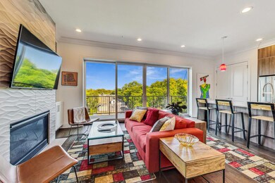 4802 N Bell Ave unit 504, Chicago, IL 60625 - photo 3