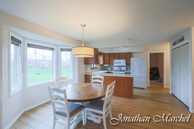 46 Old Mill Dr-3