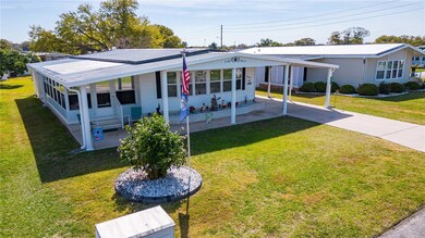 36744 Hibiscus Ct, Zephyrhills, FL 33542 - photo 3