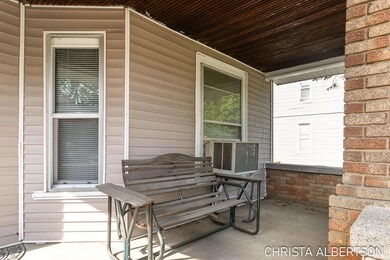 4-web-or-mls-942-park-st-sw
