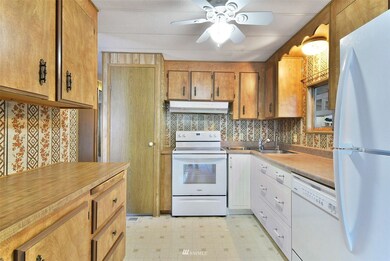 23708 Locust Way unit 17B, Bothell, WA 98021 - photo 7