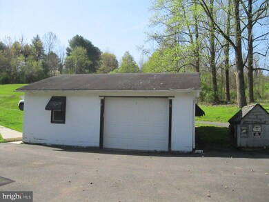 346 Wild Turkey Ln, New Ringgold, PA 17960 - photo 7