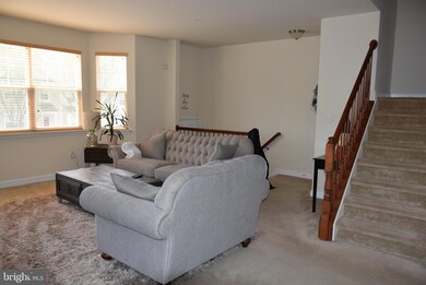 390 English Oak Ln, Prince Frederick, MD 20678 - photo 5