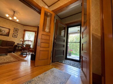 119 Boynton Ave, Saint Johnsbury, VT 05819 - photo 4