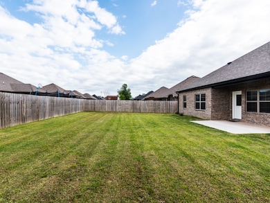 911 Bob Glen Cir, Centerton, AR 72719 - photo 2