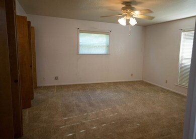 1509 W Trailmoor Dr, Fredericksburg, TX 78624 - photo 4