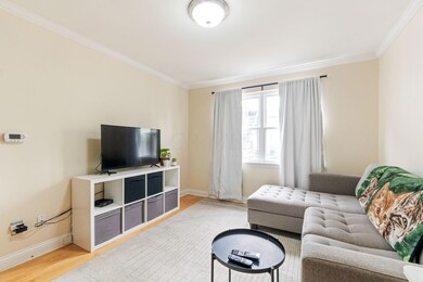 1397 Broadview Ave 3 (Interior)-3