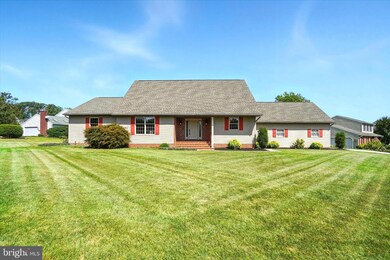 213 Conestoga Ln, Spring Grove, PA 17362 - photo 2