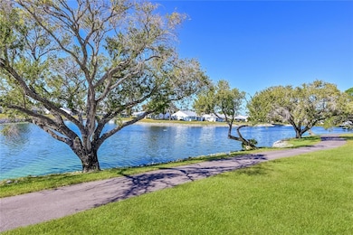 9426 Andover Cir, Bradenton, FL 34210 - photo 4