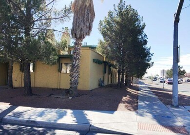 10600 Springwood Dr unit AD, El Paso, TX 79935 - photo 2