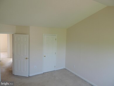6108 Honeycomb Gate, Columbia, MD 21045 - photo 5
