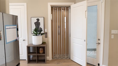 2437 Prairie Hollow Ln, Houston, TX 77077 - photo 7