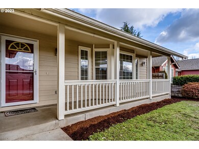 965 Greenwich Ave, Eugene, OR 97404 - photo 2