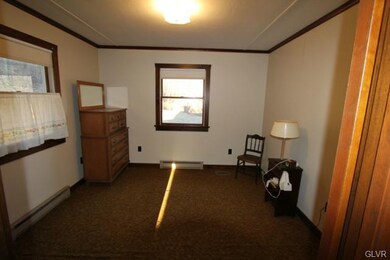 1775 Verona Dr, Pen Argyl, PA 18072 - photo 7