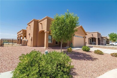 805 Desert Sky Dr, Horizon City, TX 79928 - photo 2