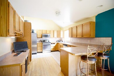 13 Horstman Dr, Schenectady, NY 12302 - photo 5