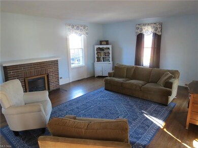 65 W Jefferson St, Jefferson, OH 44047 - photo 7