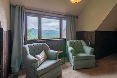 522 Read Farm Ln, Dorset, VT 05253 - photo 2