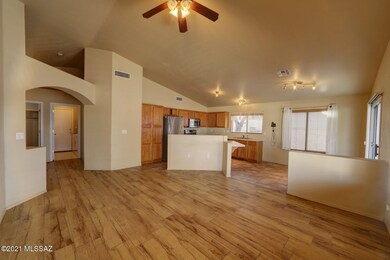 2928_living2