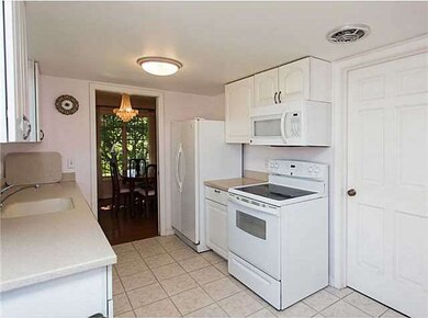 2609 Amara Dr, Toledo, OH 43615 - photo 7