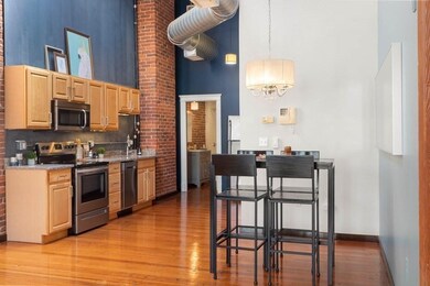 49 Munroe St unit 401, Lynn, MA 01901 - photo 2