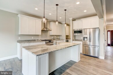 1942 Rushley Rd, Parkville, MD 21234 - photo 5