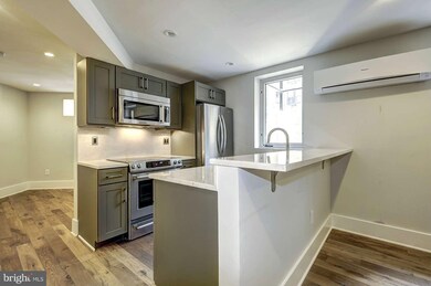 1910 Kalorama Rd NW unit 3, Washington, DC 20009 - photo 4