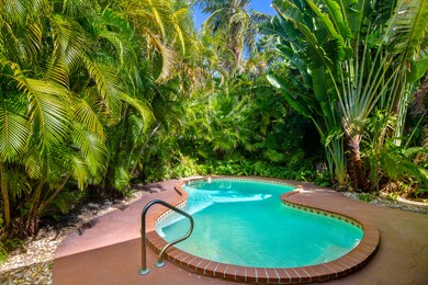 3825 Duck Ave_Heated Swimming Pool
