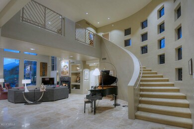 Grand Staircase