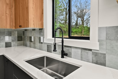 3481 N Marwin Ave, Springfield, MO 65803 - photo 7