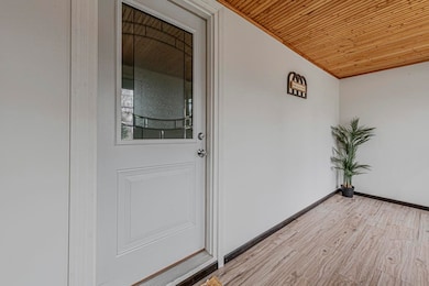 703 Des Moines St, Emmetsburg, IA 50536 - photo 5