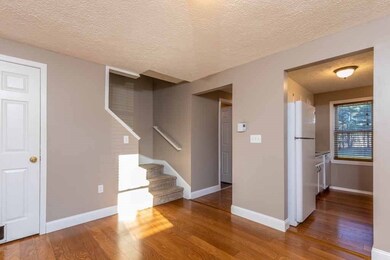 51 Olde Colonial Dr unit 10-1, Gardner, MA 01440 - photo 4