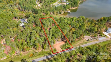 Lot lines are approximate and provided for visual reference only. Not an official survey.