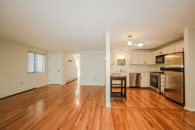 192 Indian Rock Rd, Merrimack, NH 03054 - photo 2