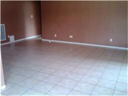 7918 Longshire Ln, Houston, TX 77040 - photo 6