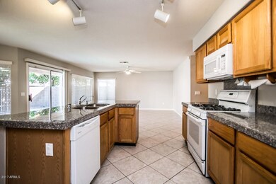 781 N Granada Dr AZ-15