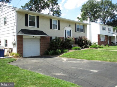 168 Floral Dr, Morrisville, PA 19067 - photo 2