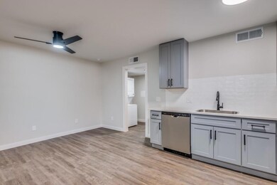 5909 Gaston Ave unit 106, Dallas, TX 75214 - photo 5