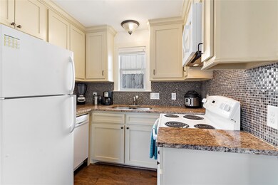 729 Allston St unit B, Houston, TX 77007 - photo 4